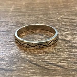 Signed RM Sterling Silver Wave and Dots Design Band Ring Size 7